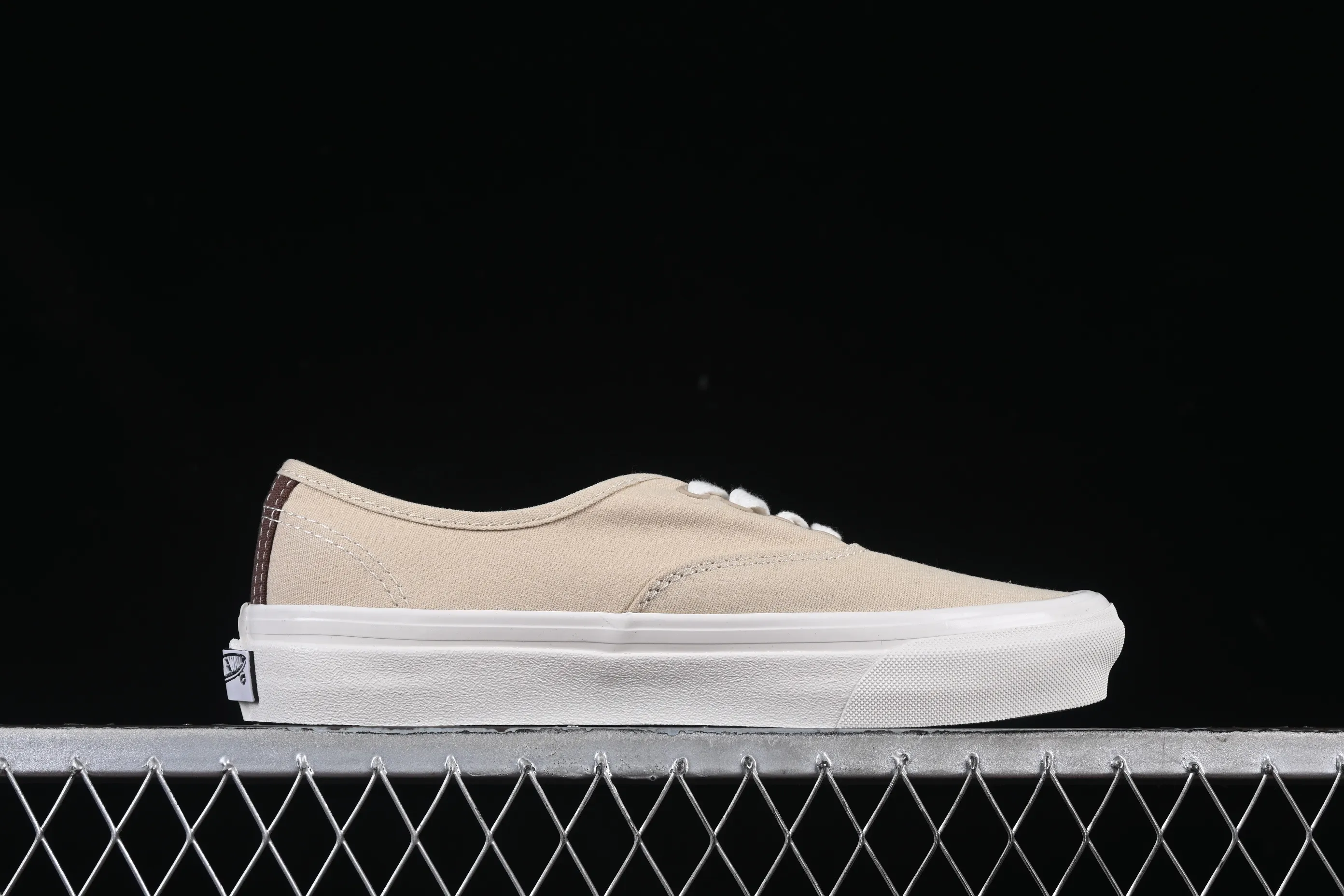All categories Vans Vans series Vans Low Vans low-top Vans Authentic Reissue 44 Vans official high-end branch low-top casual sneakers VN000CQA4A3